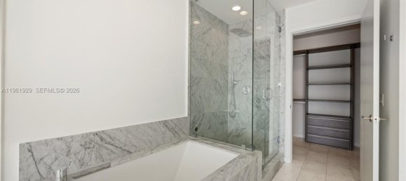 2 Schlafzimmer Gewerbliche Immobilien in Miami, USA, Nr. 615566 13