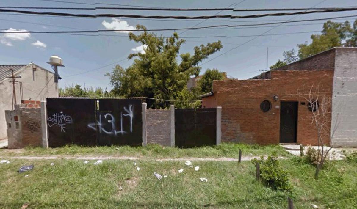 Grundstück in Moron, Argentina, Nr. 37005