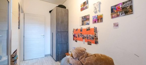 4 rooms House in Senago, Italy No. 40843 11