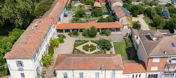 5 bedrooms Building in Villanova Monferrato, Italy No. 358162 2