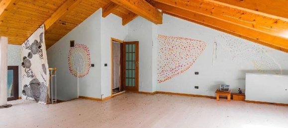 5 rooms House in Cavagnolo, Italy No. 19532 9