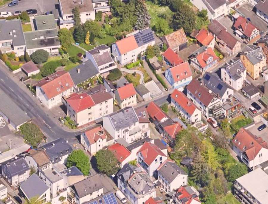 12 rooms Building in Frankfurt am Main, Germany No. 326960