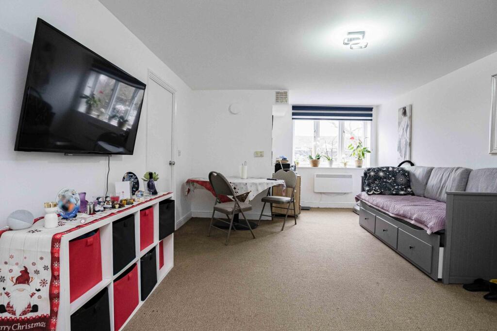 2 bedrooms Apartment in Woolwich, United Kingdom No. 10992