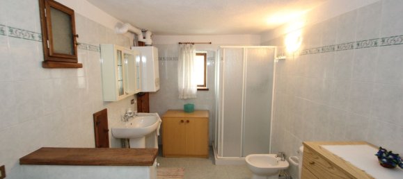 7 rooms House in Netro, Italy No. 153471 7