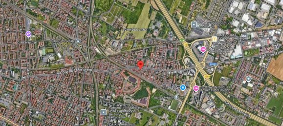 2 rooms Apartment in Bologna, Italy No. 178863 3