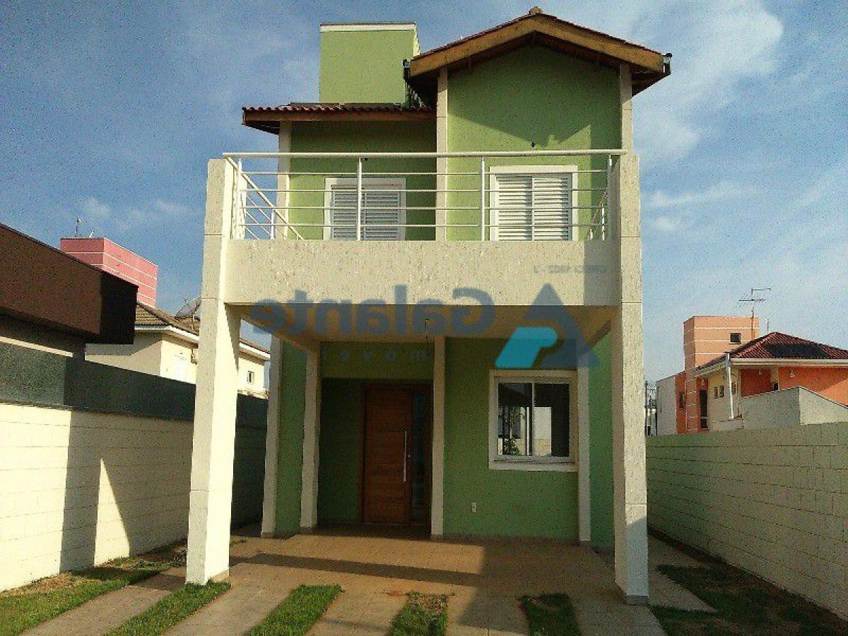 Casa de 3 dormitorios en Sao Paulo, Brazil No. 557403