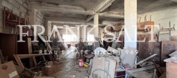 محل تجاري في Victoria, Malta رقم 13320 8