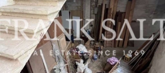 محل تجاري في Victoria, Malta رقم 13320 6