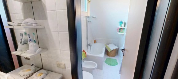 2 rooms Apartment in Lesa, Italy No. 276043 12