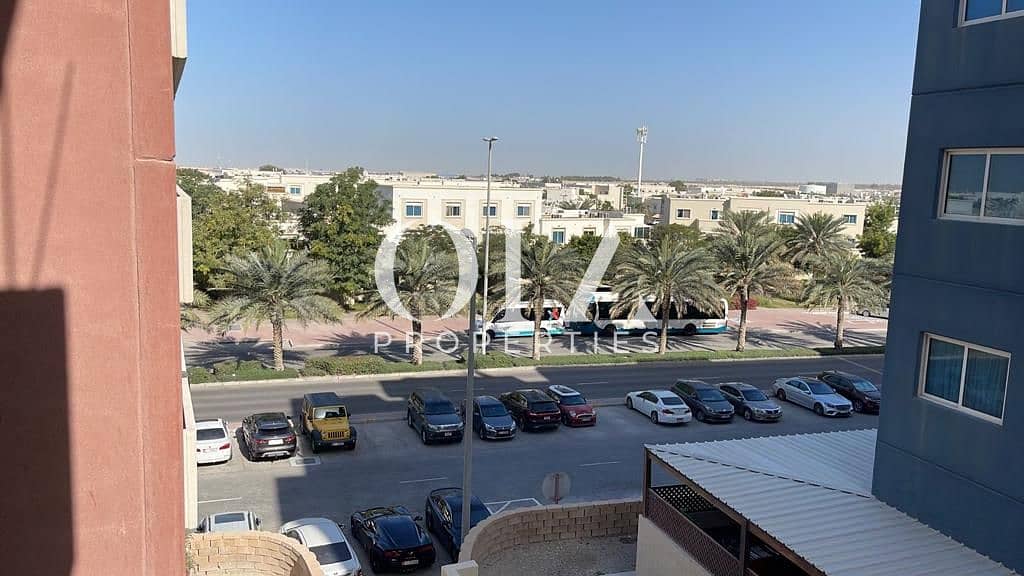 3 bedrooms Apartment in Al Reef, UAE No. 17127