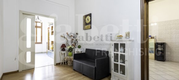 2 Schlafzimmer Haus in Selargius, Italy, Nr. 57935 5