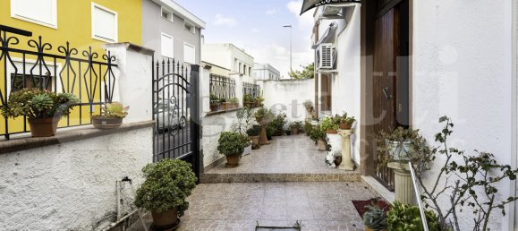 2 Schlafzimmer Haus in Selargius, Italy, Nr. 57935 33