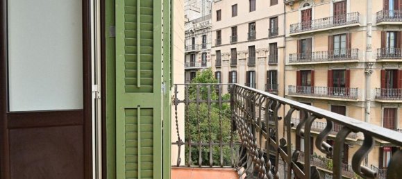 2 bedrooms Apartment in Eixample, Spain No. 172101 2