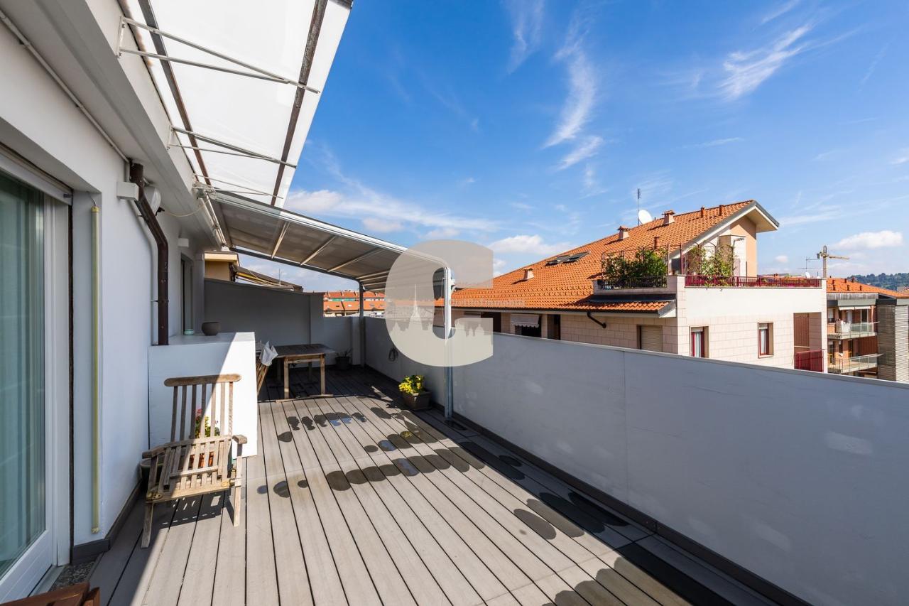 4-Zimmer Penthouse in Turin, Italy, Nr. 151474