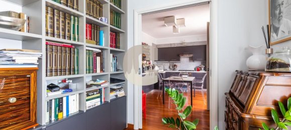 4-Zimmer Penthouse in Turin, Italy, Nr. 151474 10