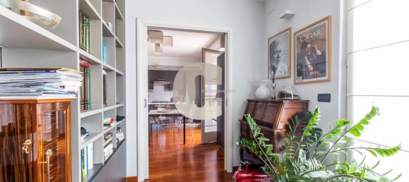 4-Zimmer Penthouse in Turin, Italy, Nr. 151474 9