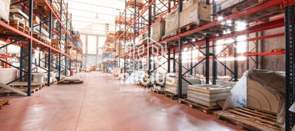 Склад с 5 комнатами в Венеция, Италия № 289231 8