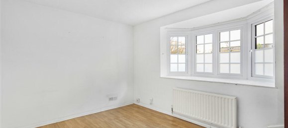 2 bedrooms House in Twickenham, United Kingdom No. 8535 18