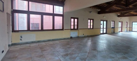 2586m² Building in Matelica, Italy No. 374890 6
