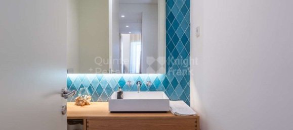 3 bedrooms Apartment in Lisbon, Portugal No. 121237 8