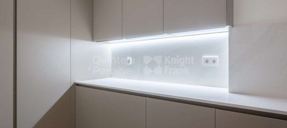 3 bedrooms Apartment in Lisbon, Portugal No. 121237 21