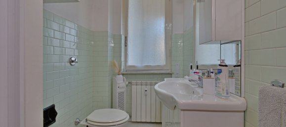 Квартира с 4 спальнями в Лоано, Италия № 324149 25