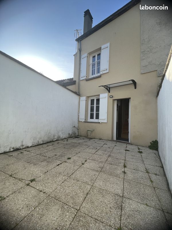 2 bedrooms Townhouse in Epernon, France No. 158840