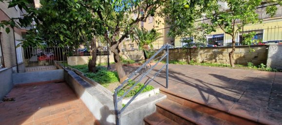 3 bedrooms Apartment in Rome, Italy No. 377572 5