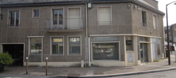 Bureau à Nouzonville, France 172m² No. 80036 10