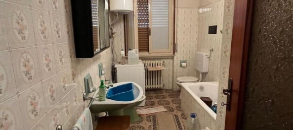 21 bedroom House in Salsomaggiore Terme, Italy No. 377847 11