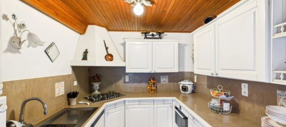 3 bedrooms House in Occitanie, France No. 339972 7