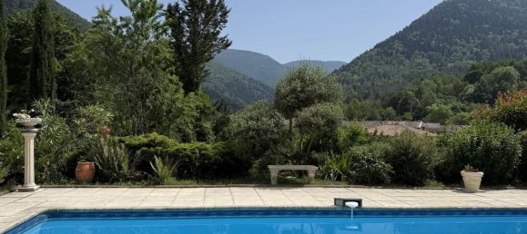 3 bedrooms House in Occitanie, France No. 339972 4