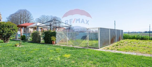 3 bedrooms Duplex in Brescello, Italy No. 282269 35