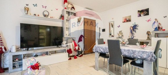 3 bedrooms Duplex in Brescello, Italy No. 282269 8