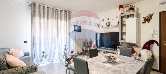 3 bedrooms Duplex in Brescello, Italy No. 282269 5