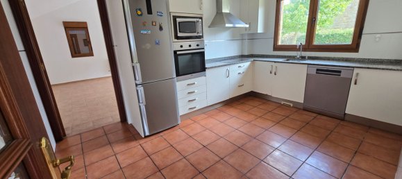 4 غرف نوم منزل في Cantabria, Spain رقم 184446 11