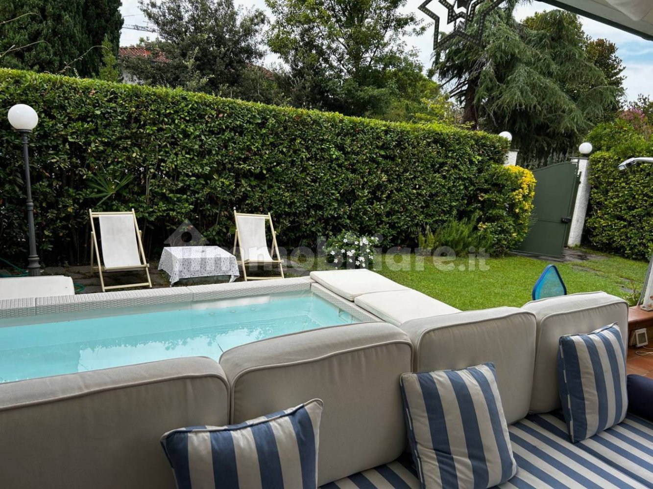 Вилла с 5 спальнями в Форте деи Марми, Италия № 37173