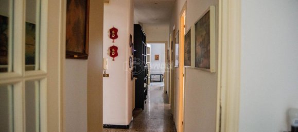 Apartamento de 2 dormitorios en Genoa, Italy No. 236783 8