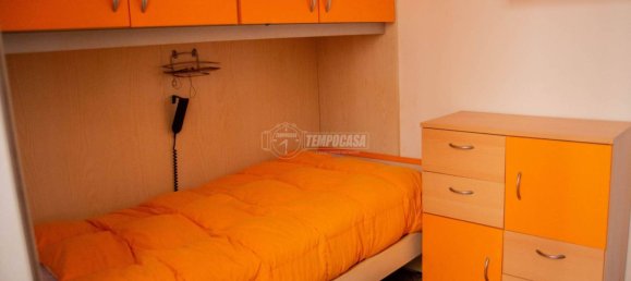 Apartamento de 2 dormitorios en Genoa, Italy No. 236783 6