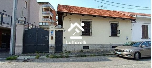 6غرفة منزل في Collegno, Italy رقم 10600 2