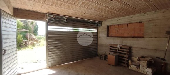 4-Zimmer Gewerbliche Immobilie in Cassino, Italy, Nr. 172513 34