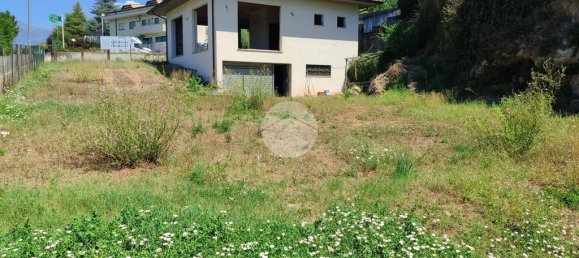 4-Zimmer Gewerbliche Immobilie in Cassino, Italy, Nr. 172513 4