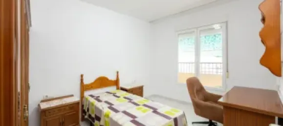 4 bedrooms Apartment in Granada, Spain No. 179898 16