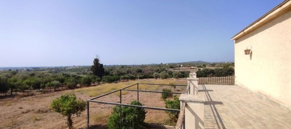 Вилла с 7 комнатами в Авола, Италия № 127095 14