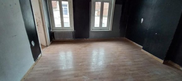 3 bedrooms House in Lens, France No. 331451 4