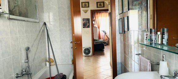 5 rooms Apartment in Termoli, Italy No. 281621 28