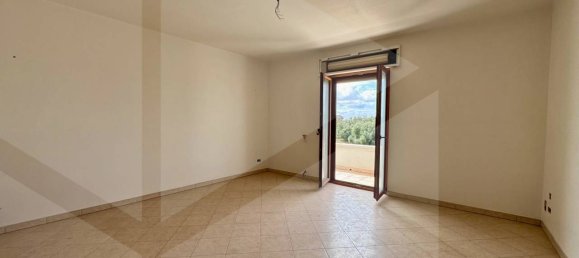Apartamento de 5 habitaciónes en Carovigno, Italy No. 28013 2