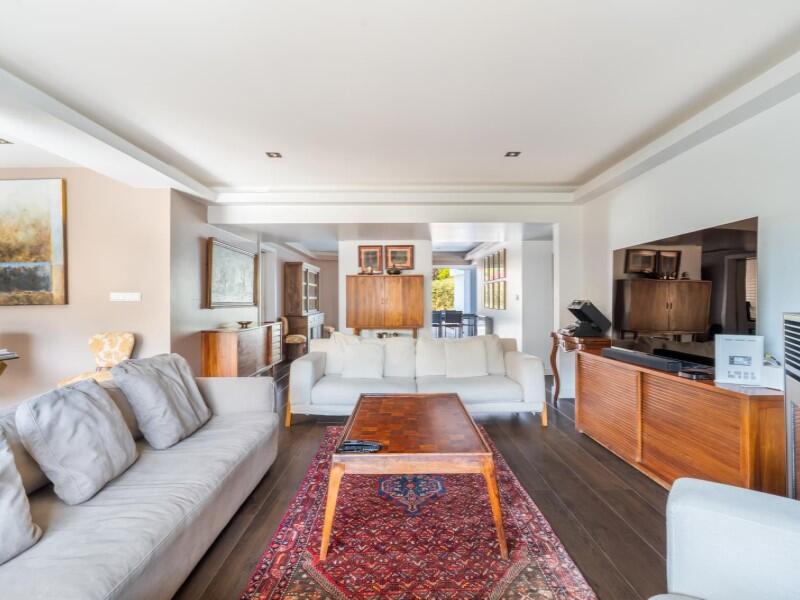 3 bedrooms Villa in Cascais, Portugal No. 257782