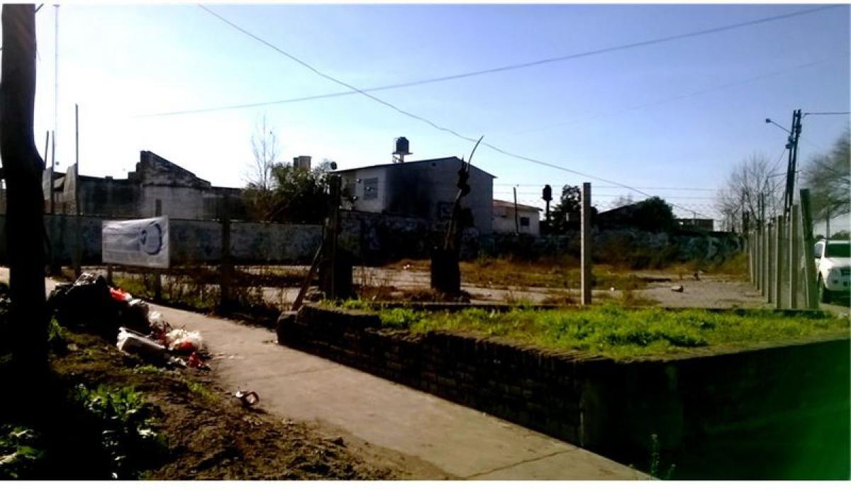  Land in Moreno, Argentina No. 42890