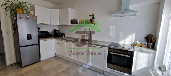 3 bedrooms House in Eure-et-Loir, France No. 73860 2